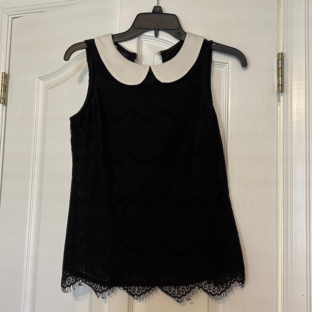 Black lace, white collar dress shirt